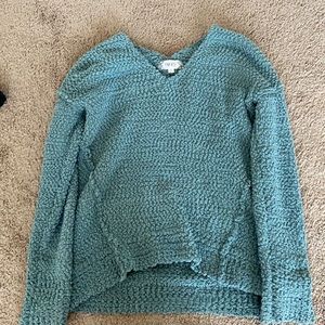 Blueish green sweater